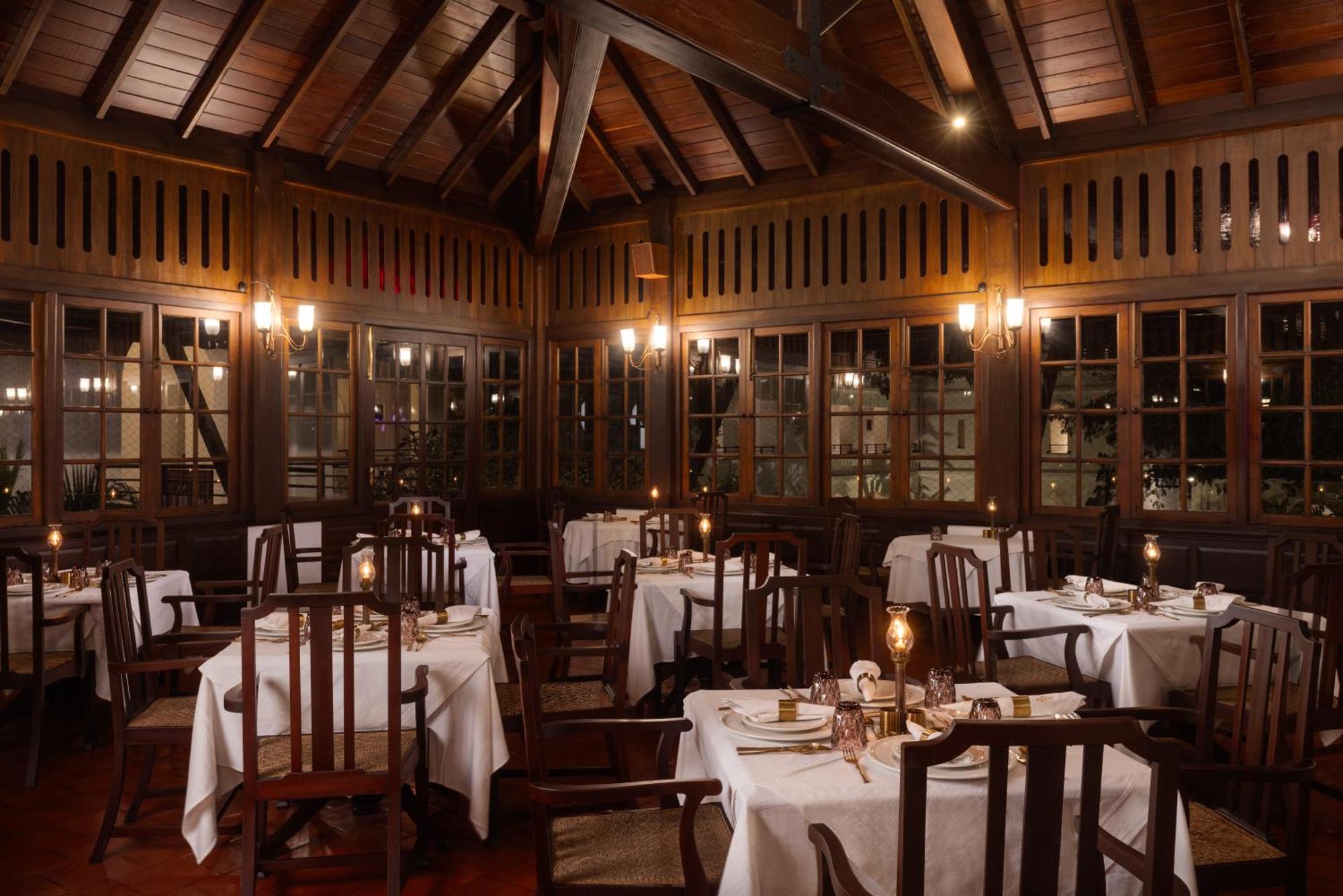 Brunton Boatyard - A Cgh Earth Experience Otel Kochi Dış mekan fotoğraf